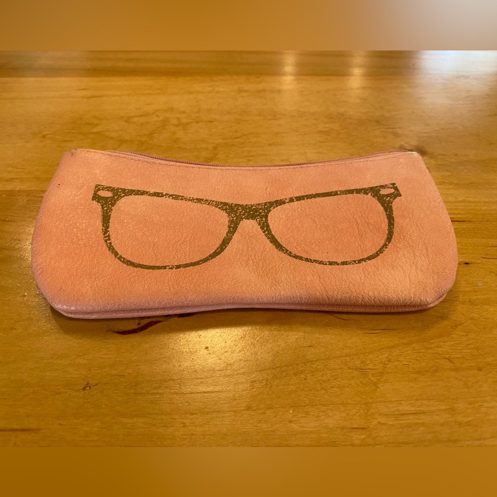 Glasses case